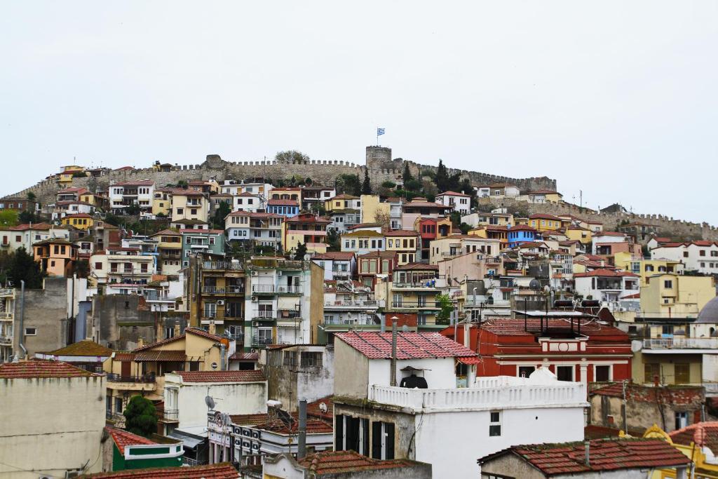 kavala squareview - 15