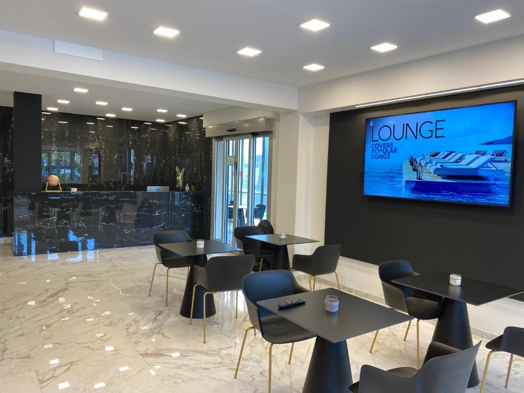 Lounge atau bar di Hotel Elsa