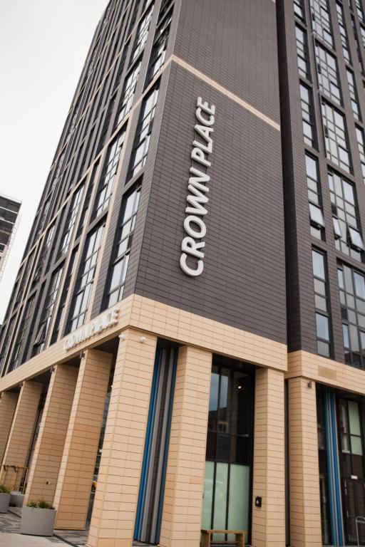 Stylish Student Studio Apartments - Collegiate Crown Place Portsmouth