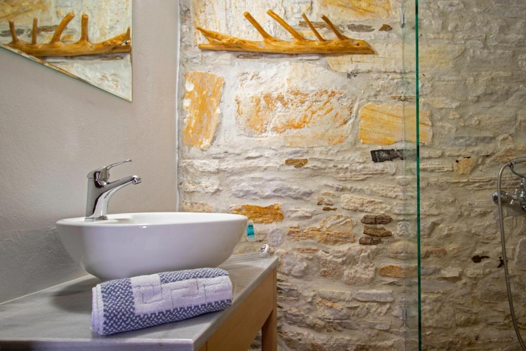 A bathroom at Platsa's House