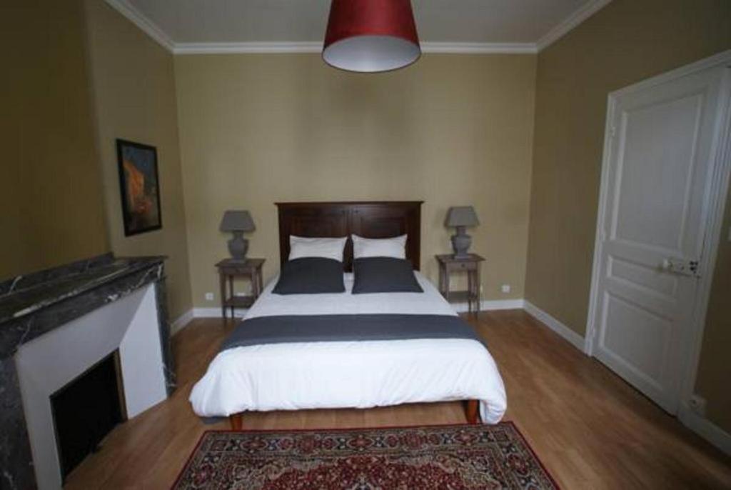 Carcassonne Guesthouse - 19