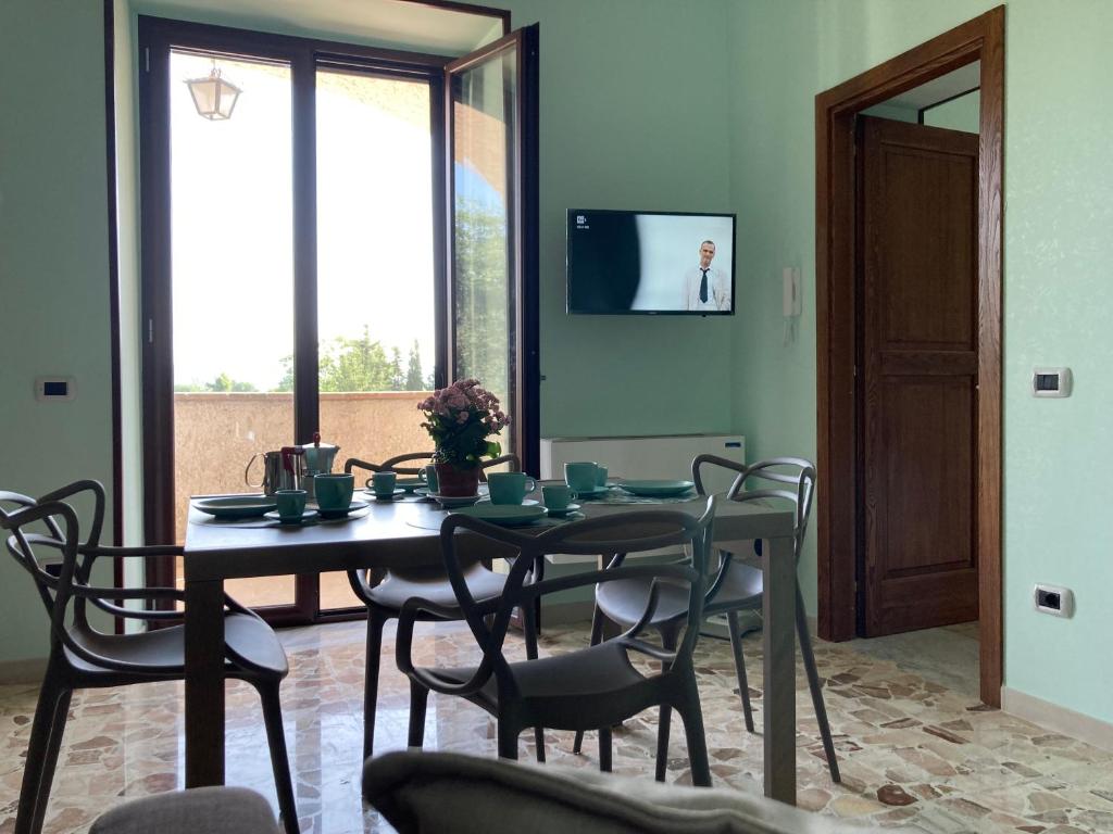 A television and/or entertainment centre at Masseria Le Zavattole