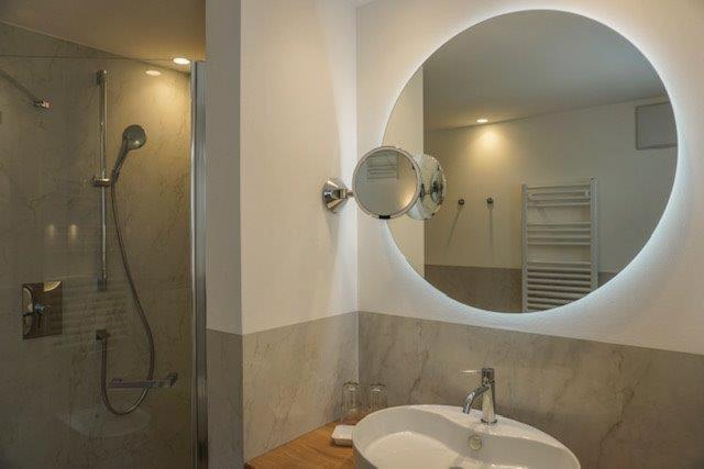 Koupelna v ubytování Garni B&B Schenk