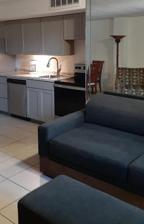 Daytona Beach Hawaiian Inn - Suite Con Due Camere Da Letto