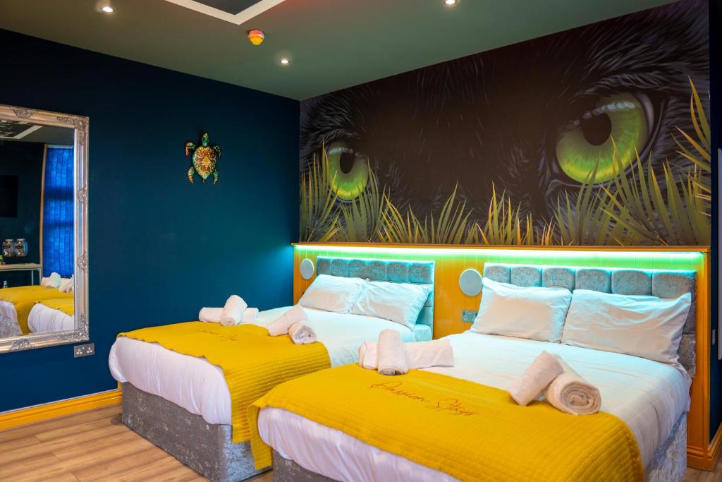 Luxury Apartments Liverpool City Center, UK