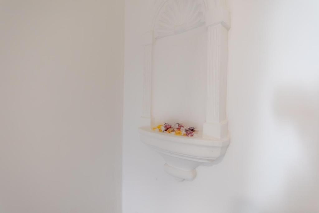 The Adonis Hotel - Resim 16