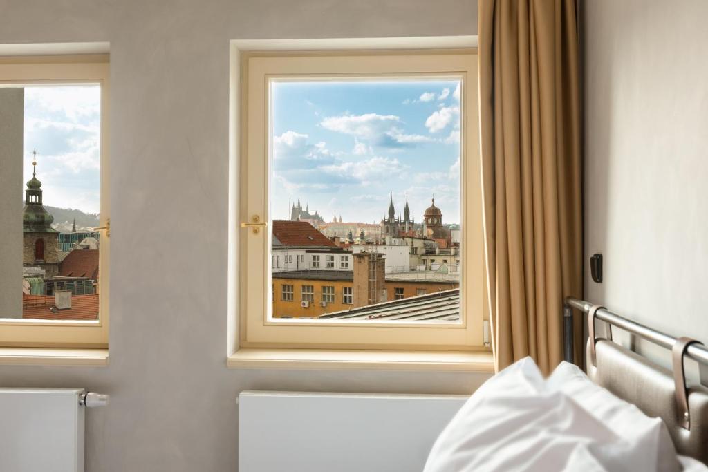 Miss Sophie's Downtown - Resim 22