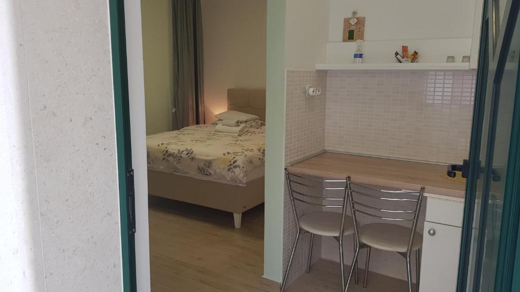 Central Old Town Rooms - 16