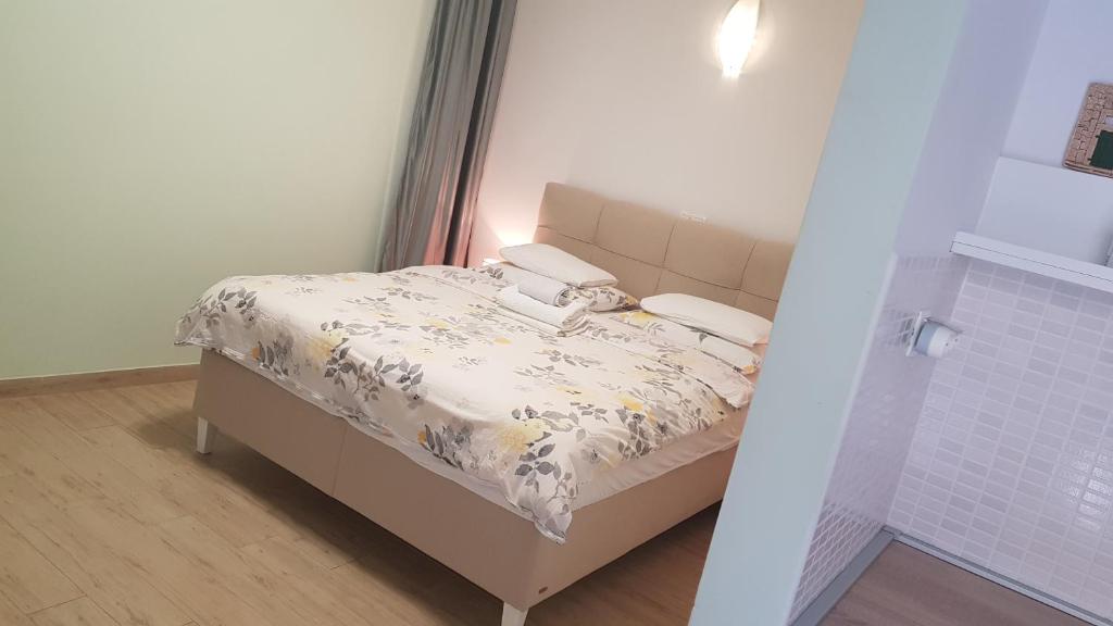 Central Old Town Rooms - 19