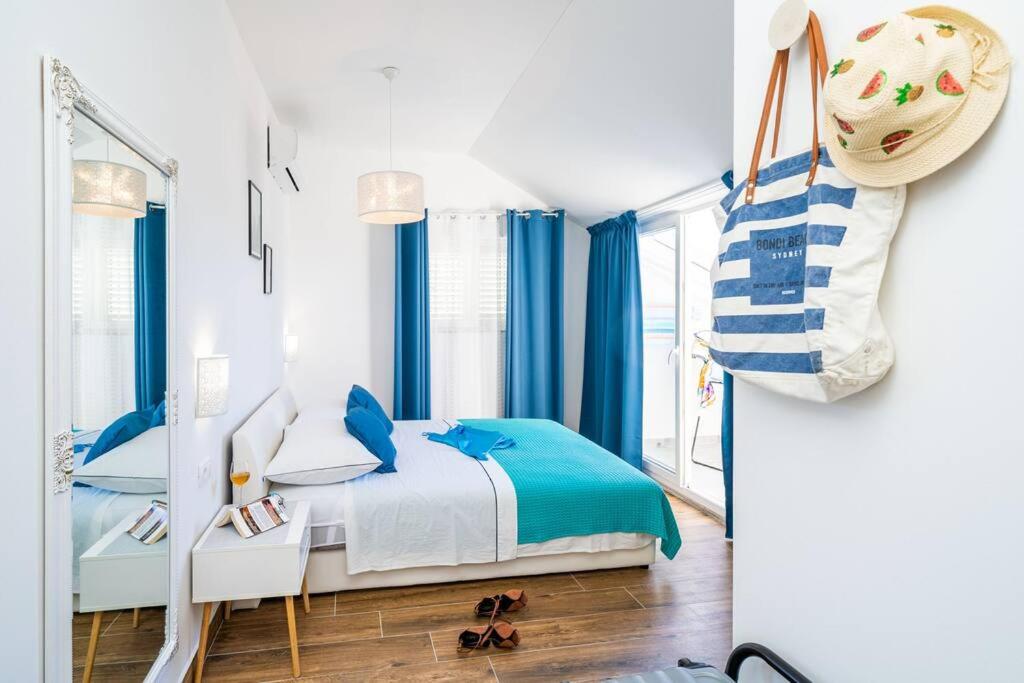 Posteľ alebo postele v izbe v ubytovaní Apartment 11 - new and bright 3-bedroom apartment
