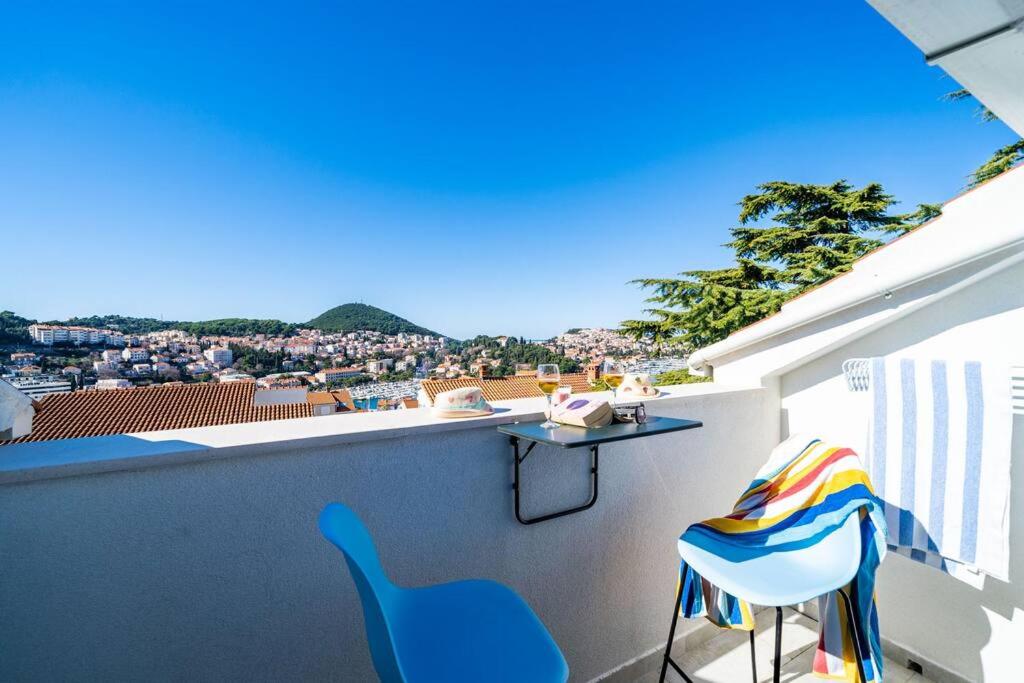 Výhľad na hory alebo výhľad na hory priamo z apartmánu
