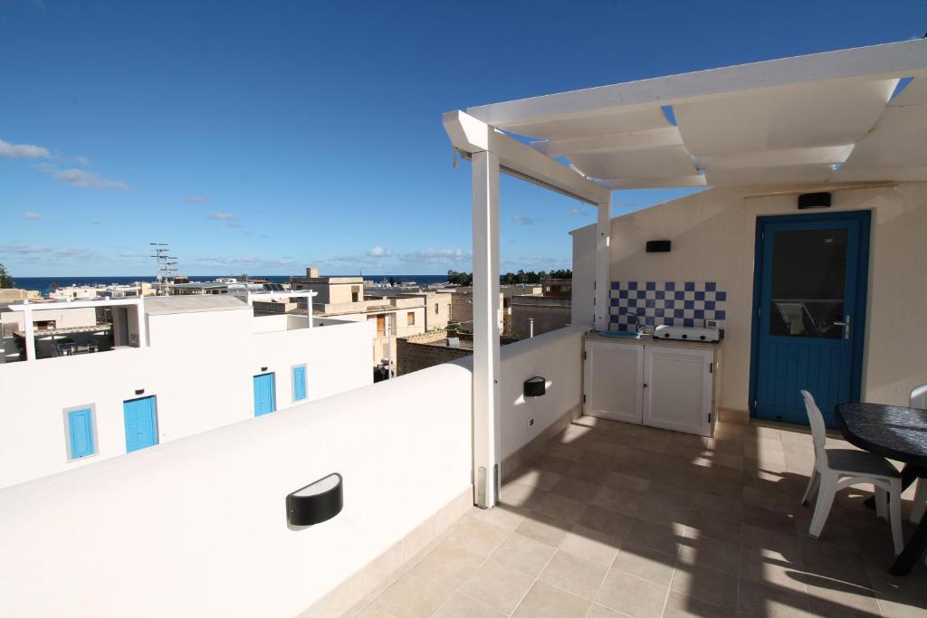 Fotografia z galérie ubytovania Appartamento PANAREA - Terrazza Vista Mare v San Vite lo Capo