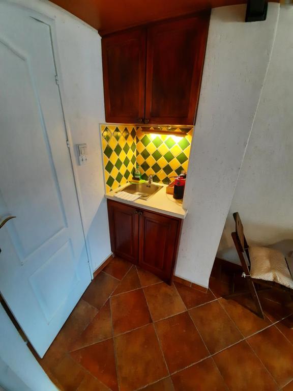 Kuchyň nebo kuchyňský kout v ubytování Apartments Jelena Skver