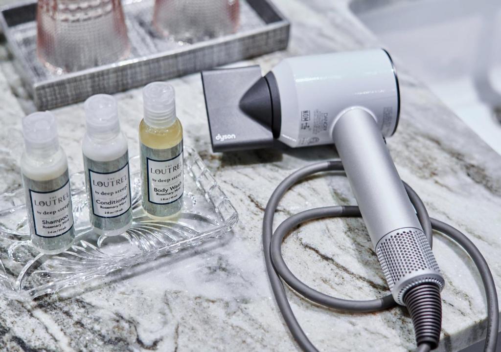 The Loutrel - Roi Traditionnel