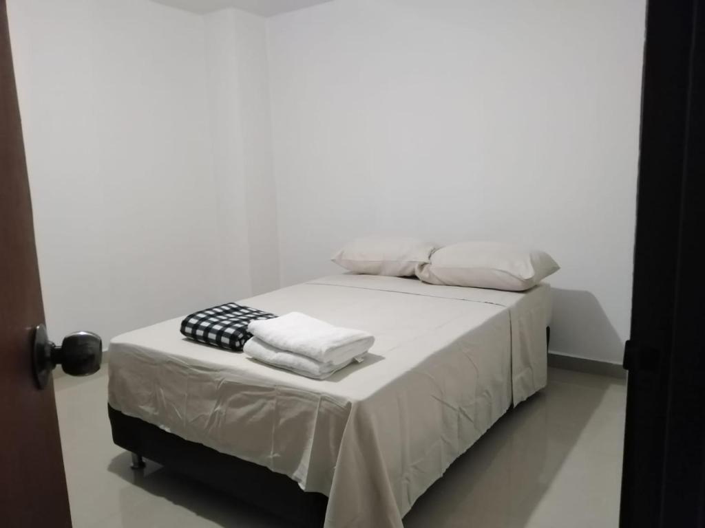 La Comunita-Cinema Hostel