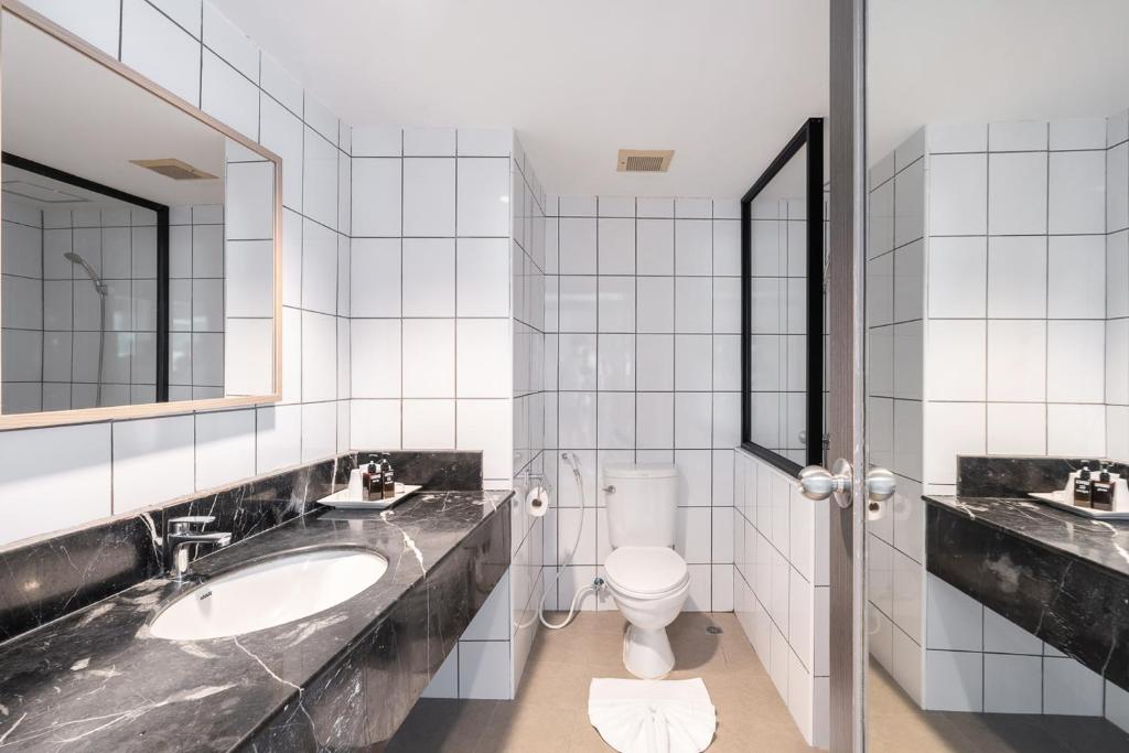 I Pavilion Hotel Phuket - Resim 45