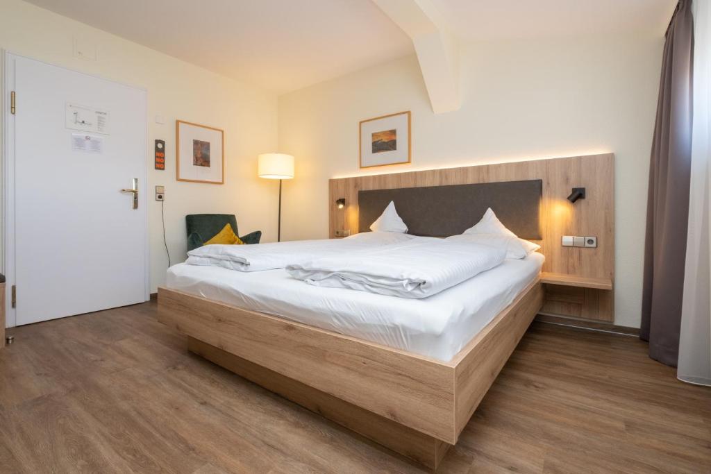 Hotel Niedersächsischer Hof - Double Room