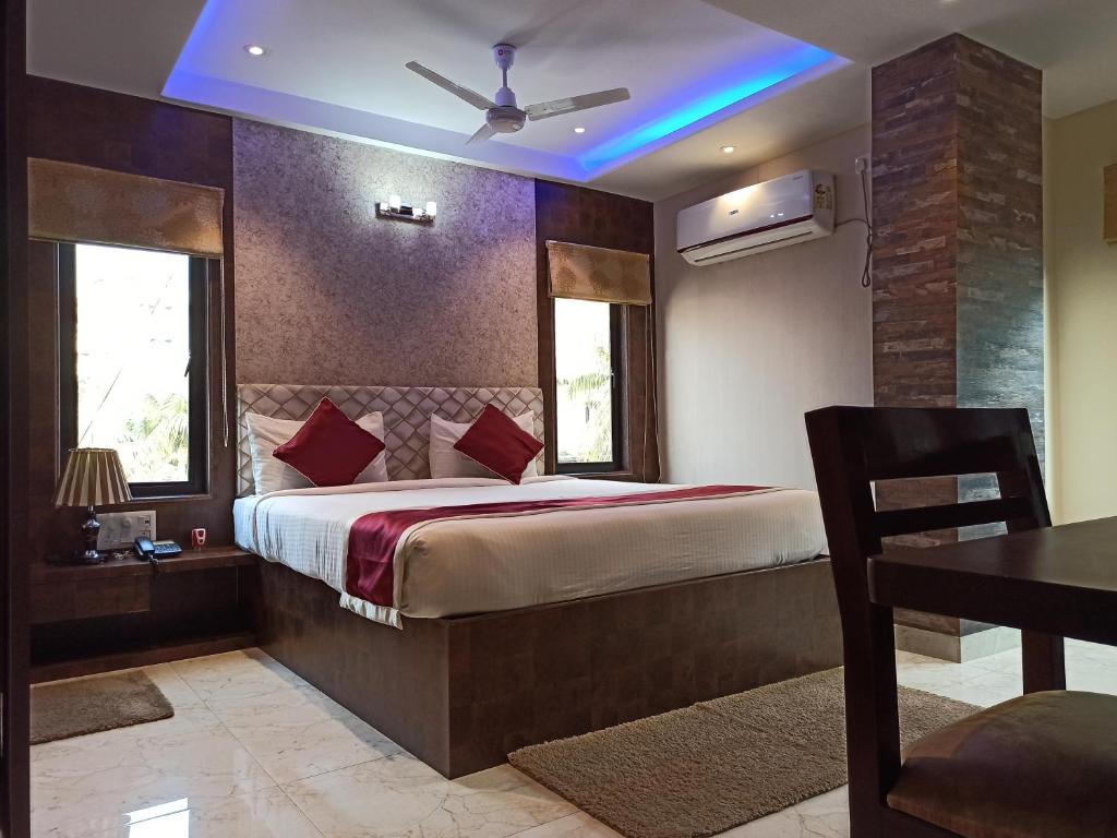 Hotel A P Home's - A Boutique Hotel - Luxe Kamer