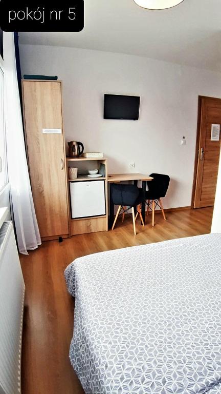 Kuchyňa alebo kuchynka v ubytovaní Pokoje Gościnne Gąsowscy Dzieci od 12 roku życia