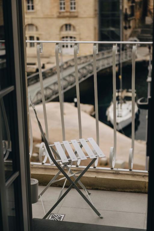 Dock 1 Boutique Hotel - 4