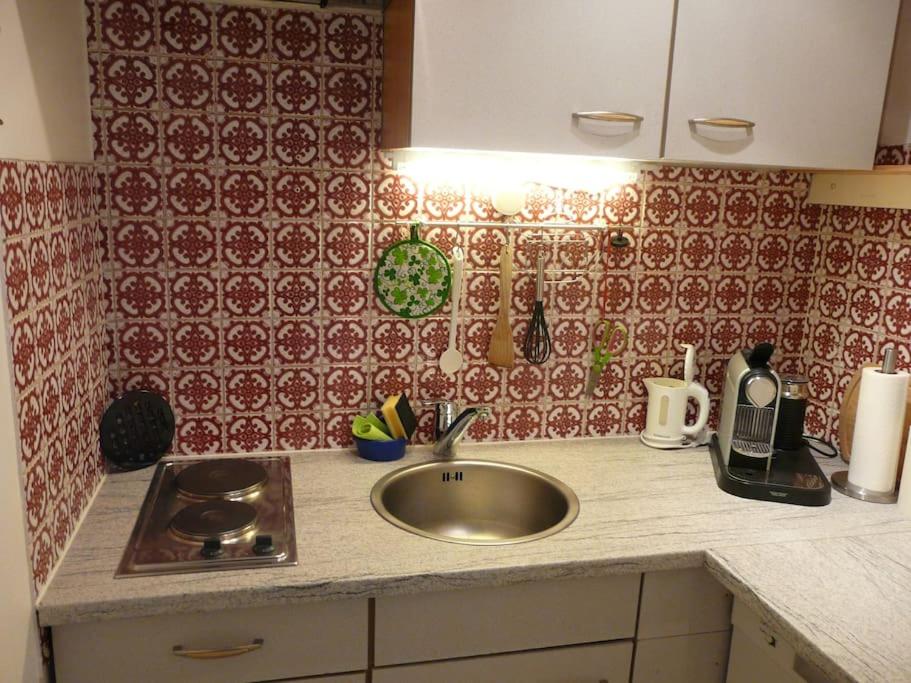 Kuchyň nebo kuchyňský kout v ubytování Kleine feine Wohnung in Toplage