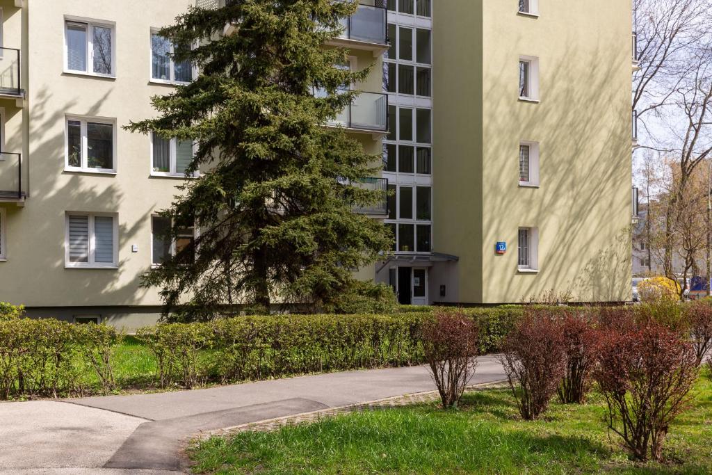 Budova, v ktorej sa apartmán nachádza