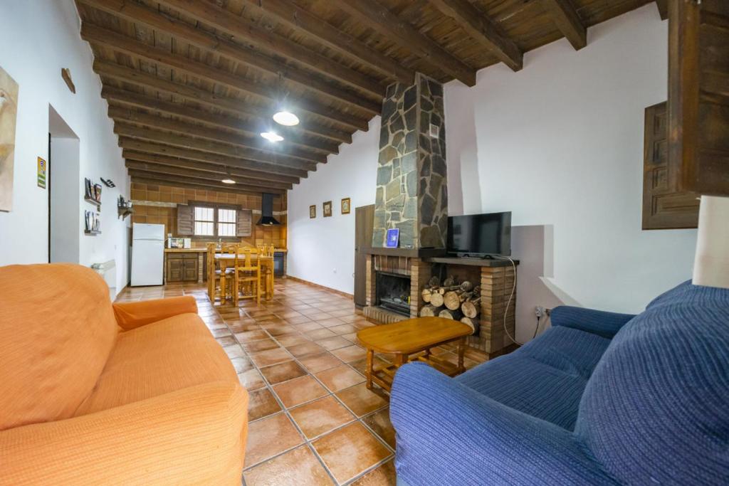 A television and/or entertainment centre at RuralEcofilabres