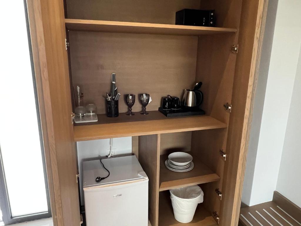 Kuchyňa alebo kuchynka v ubytovaní V luxury Suites