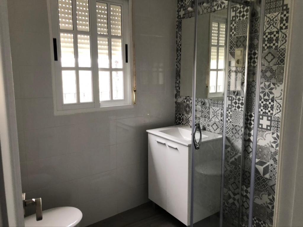Kúpeľňa v ubytovaní casa Encarni, balcon de las cuevas