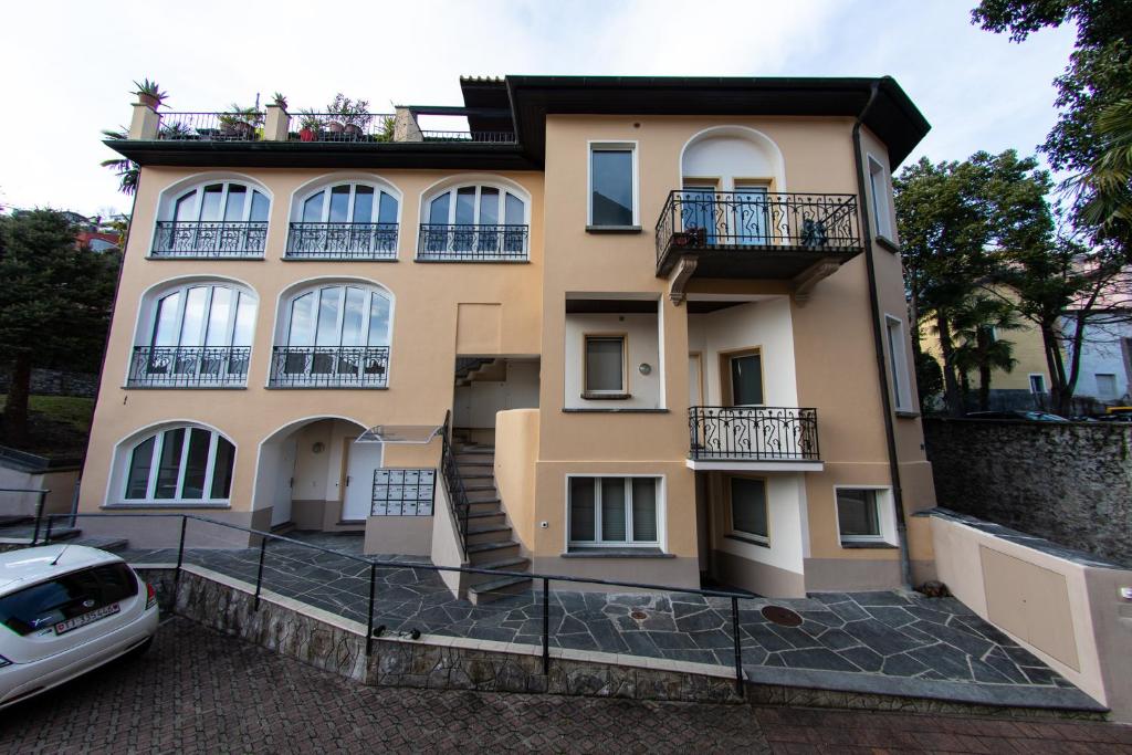 Locarno Centro Apartments - Resim 6