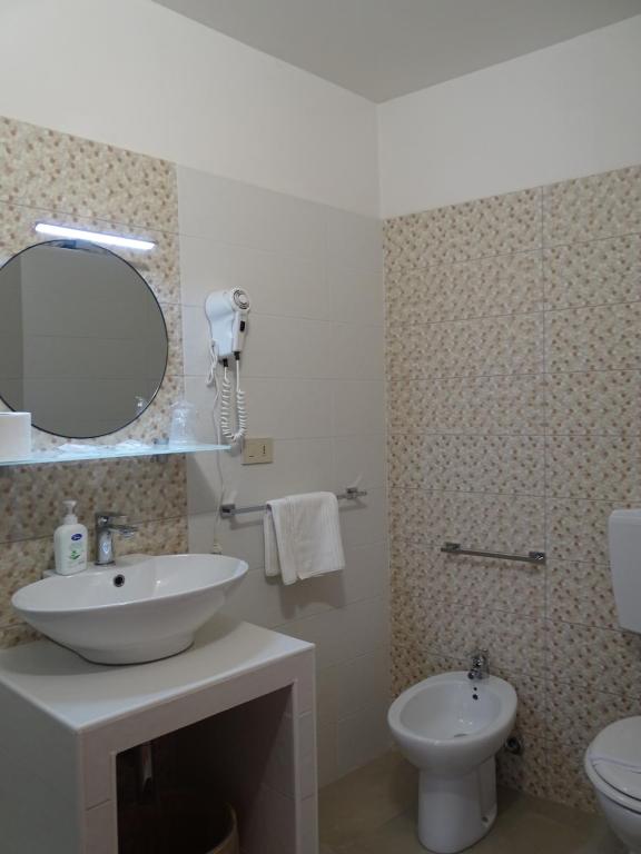 Koupelna v ubytování B&B Vinci