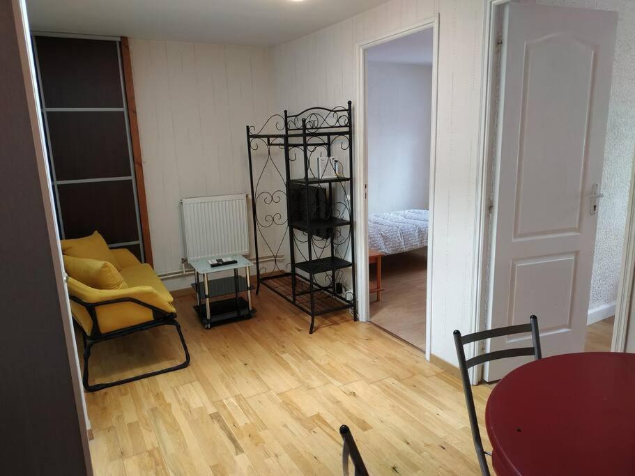 Superbe appartement avec parking gratuit sur place - 两居室公寓