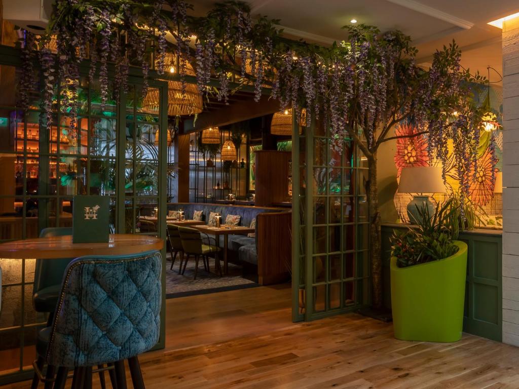 HYDE Hotel - Resim 44