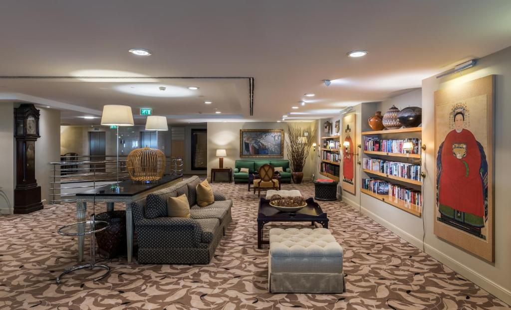 Posezení v ubytování Royal Savoy - Ocean Resort - Savoy Signature