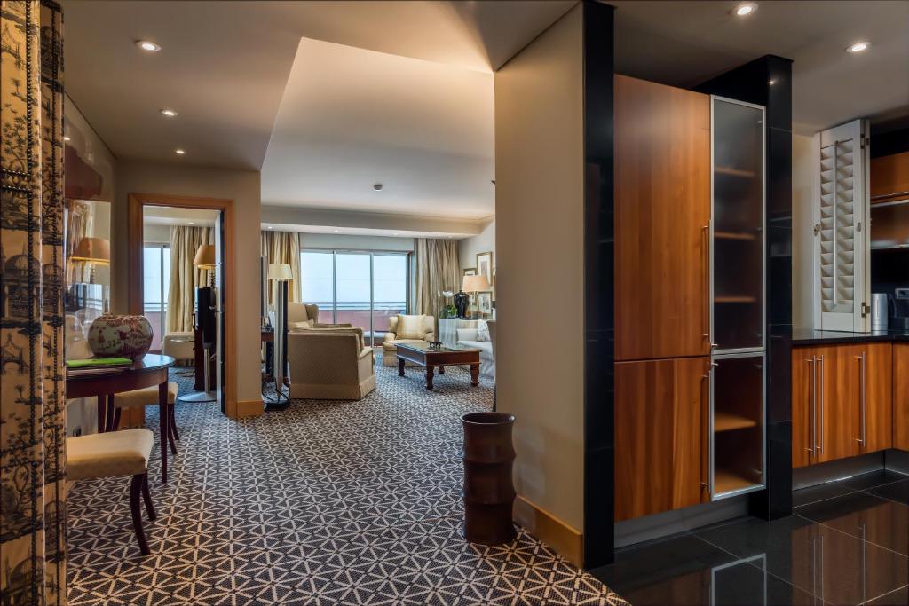 Posezení v ubytování Royal Savoy - Ocean Resort - Savoy Signature