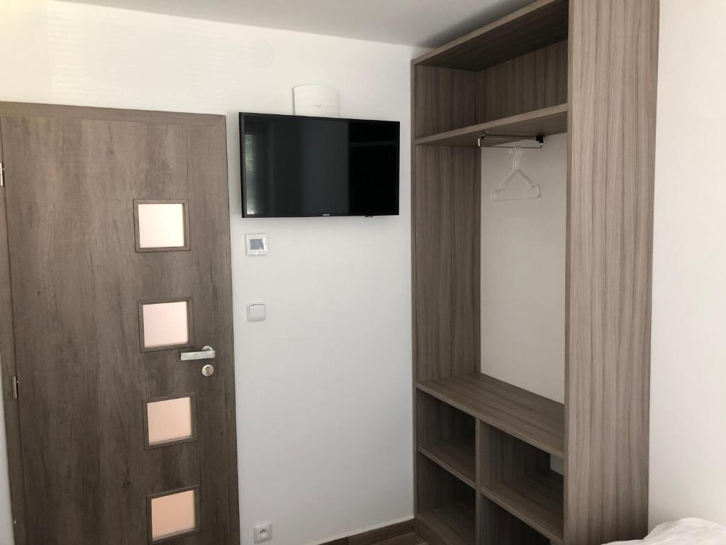 TV a/nebo společenská místnost v ubytování Chata Relax