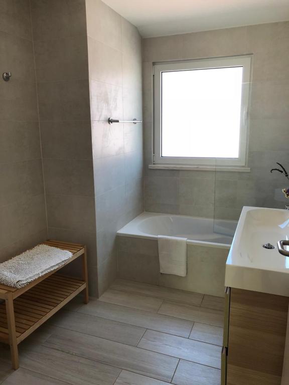 Um banheiro em Casa da Mondina Comporta