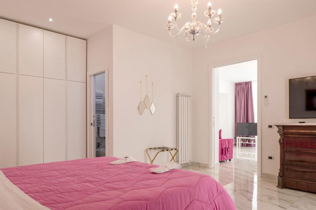 Royal Boutique Napoli - Resim 29