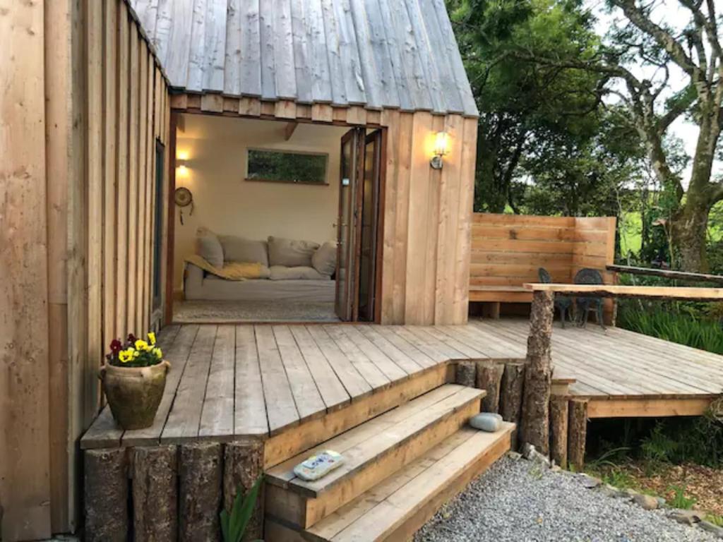 Lough Hyne Cottage, Skibbereen (updated prices 2024)