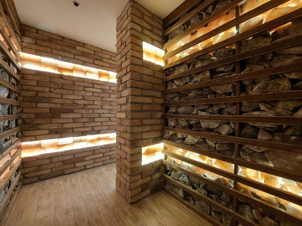 Fotografie z fotogalerie ubytování Cserke Apartmanház v destinaci Cserkeszőlő
