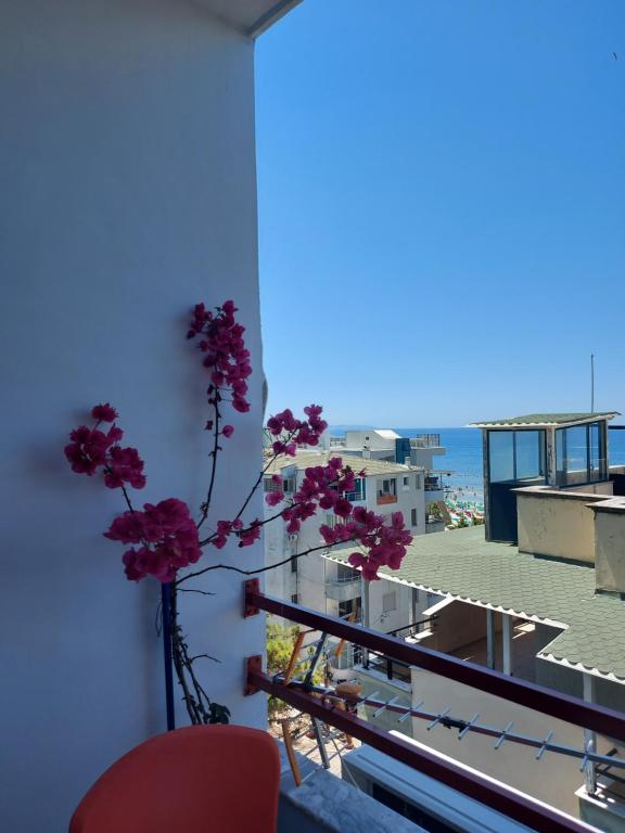 SEA & SUN Seaview Apartments { Fully equipped } - Image 6