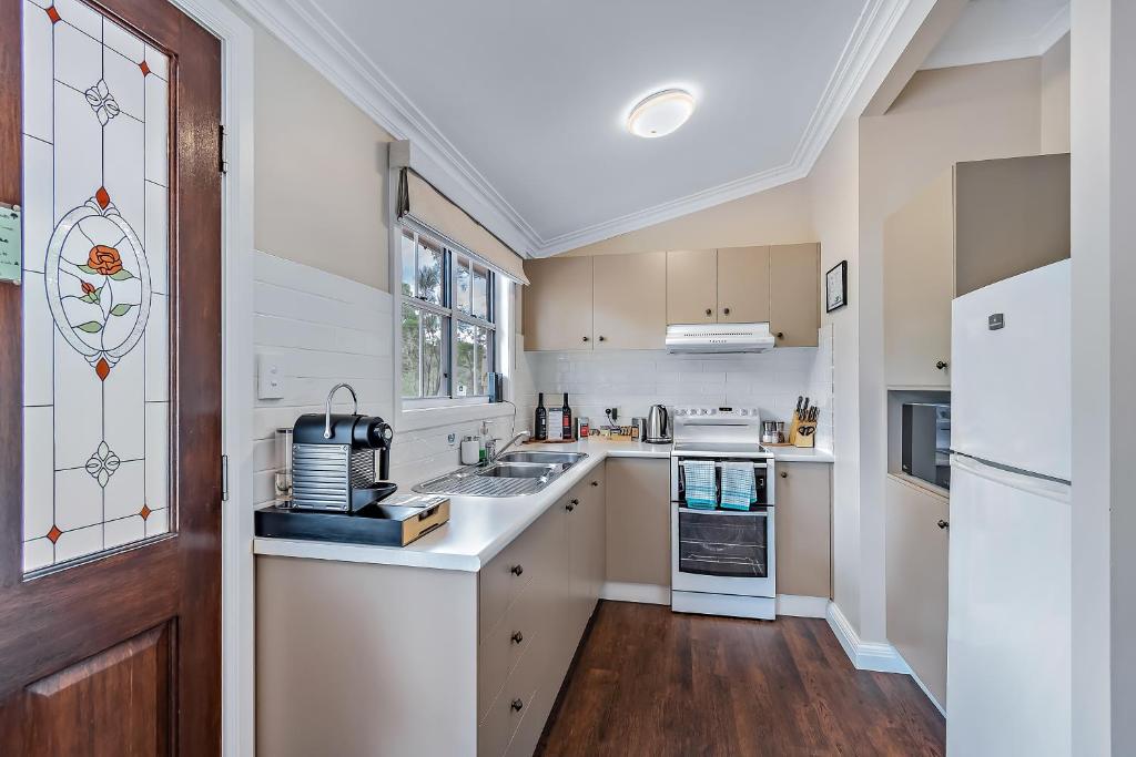 Kuchyň nebo kuchyňský kout v ubytování Diamondvale Estate Stanthorpe