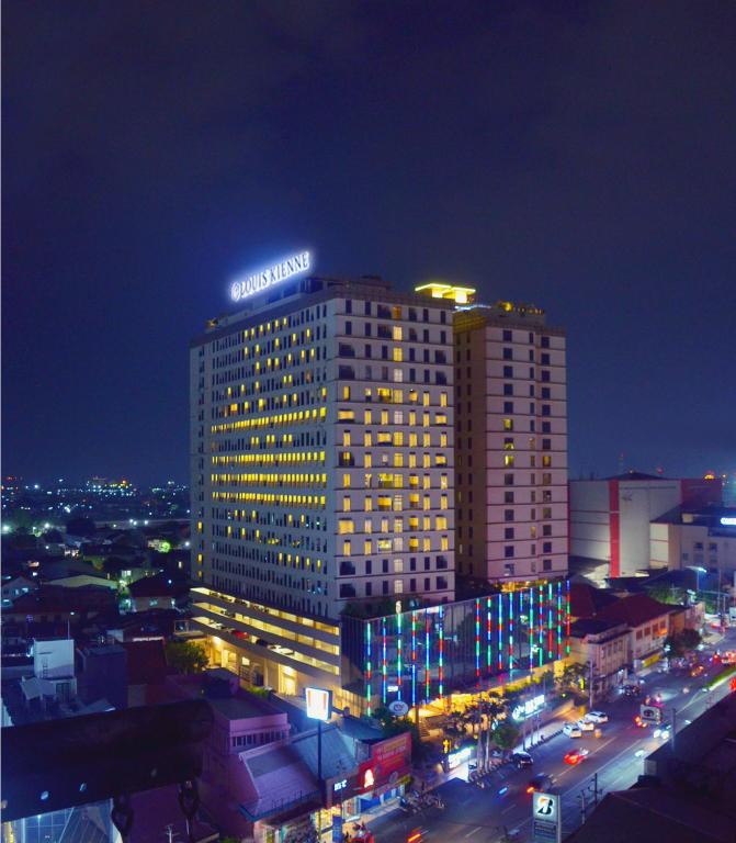 Nespecifikovaný výhled na destinaci Semarang nebo výhled na město při pohledu z hotelu