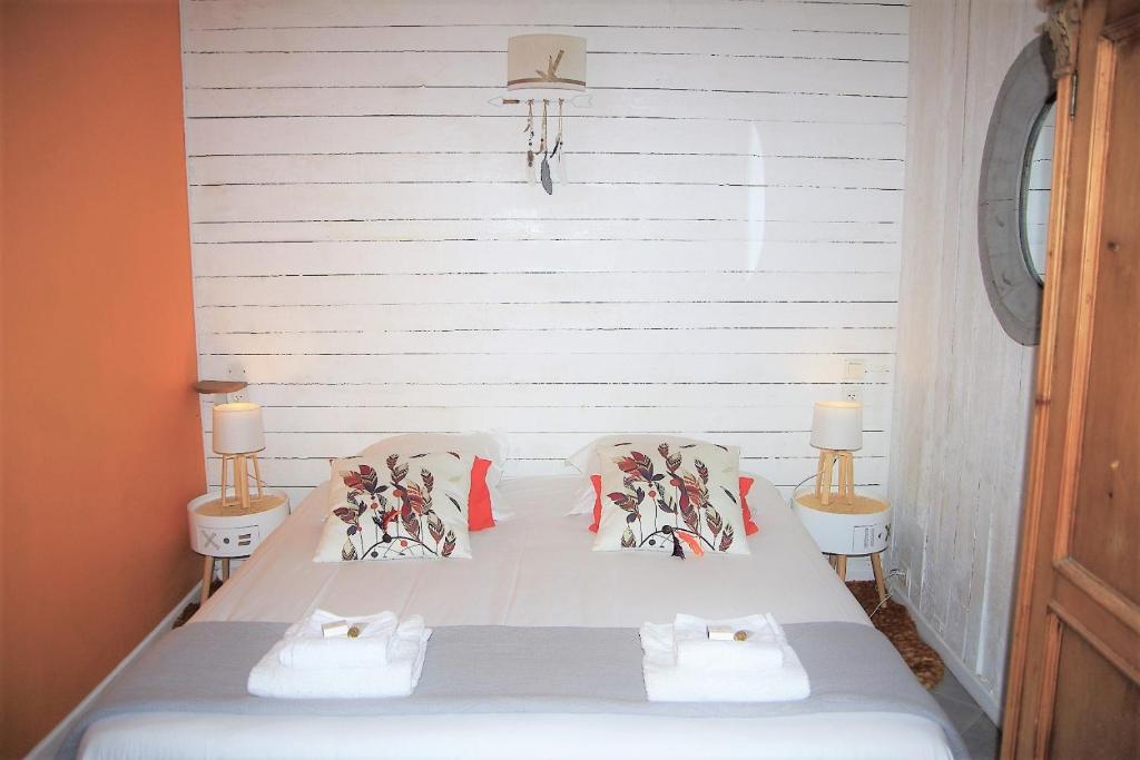 La Villa Carcassonne, Chambres d hôtes, B&B, face à la Cité Médiévale - 7