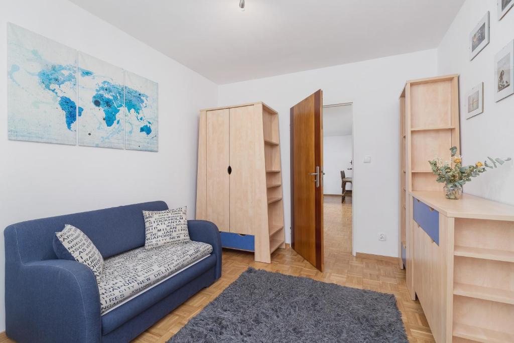 Retro Family Apartment Mały Płaszów by Noclegi Renters - Apartamento De Dos Dormitorios