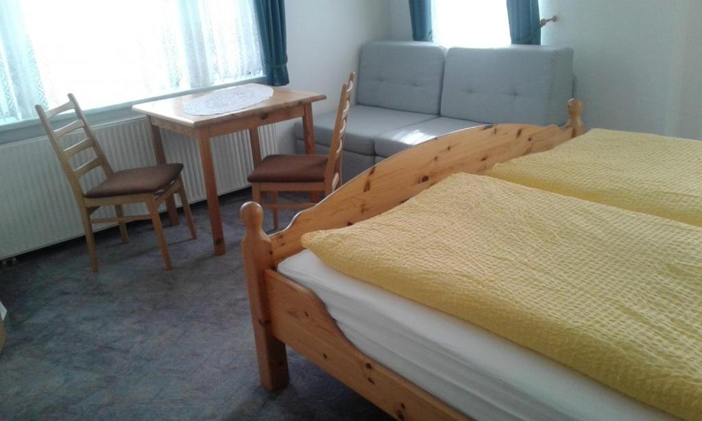 Pension Christ - Driepersoonskamer