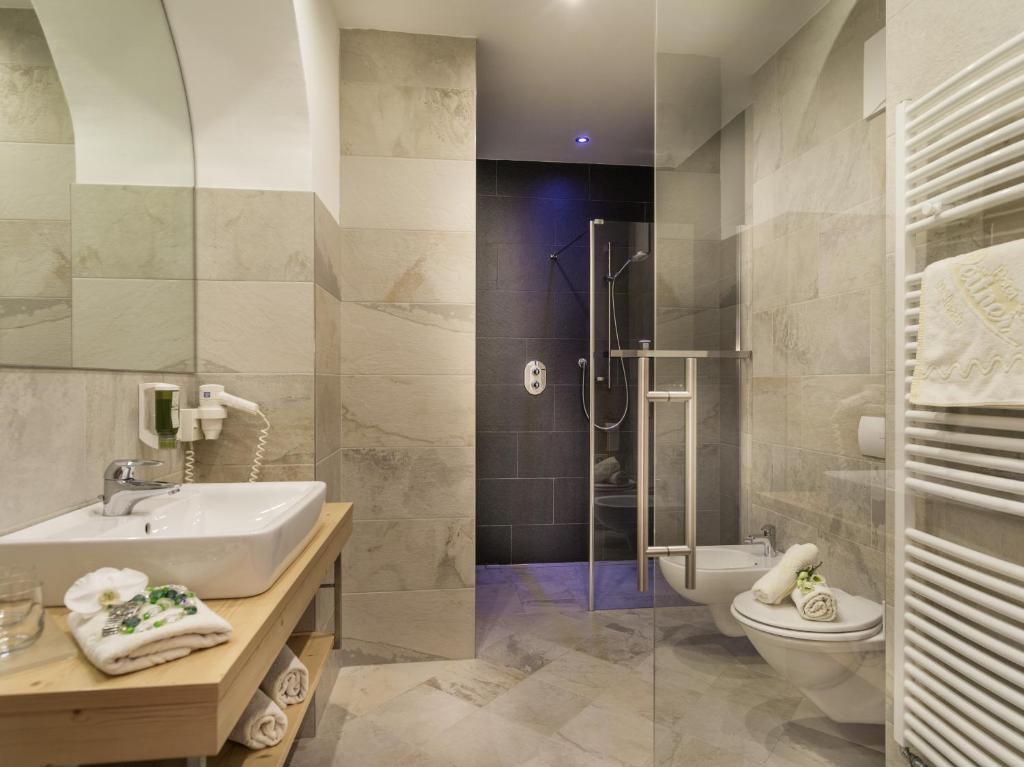 Koupelna v ubytování Hotel Leitner