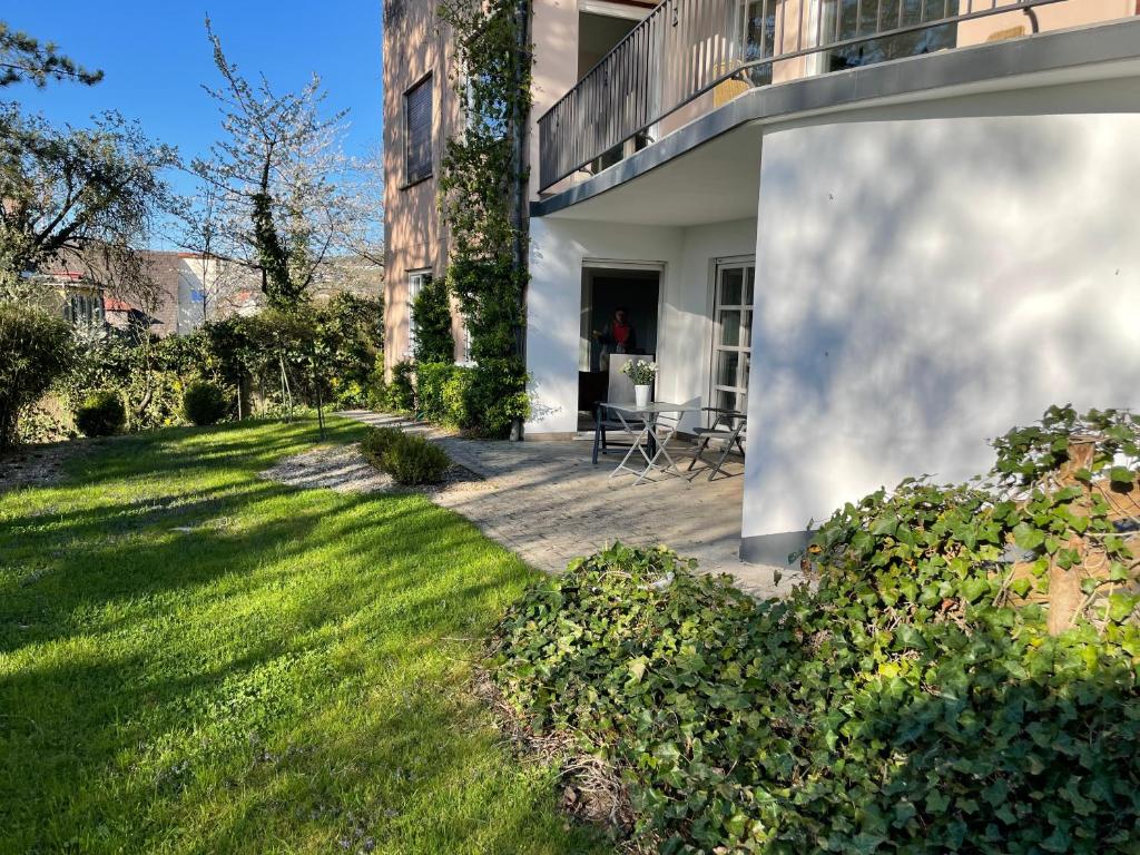 Gartenapartment mit Ausblick stadtnah