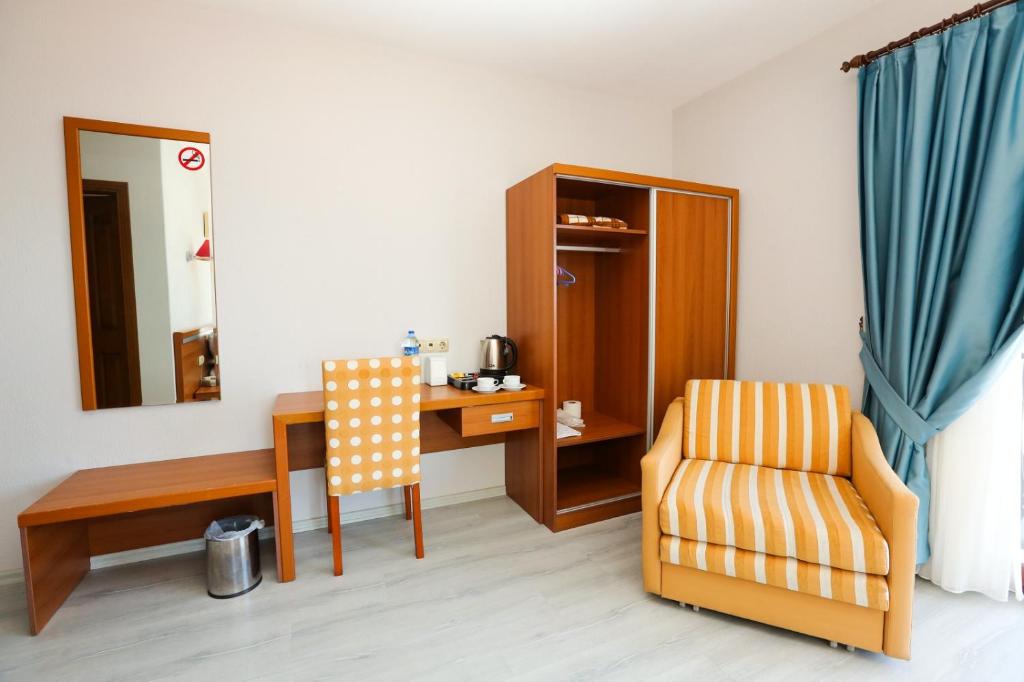 Posezení v ubytování Gocek Unlu Hotel