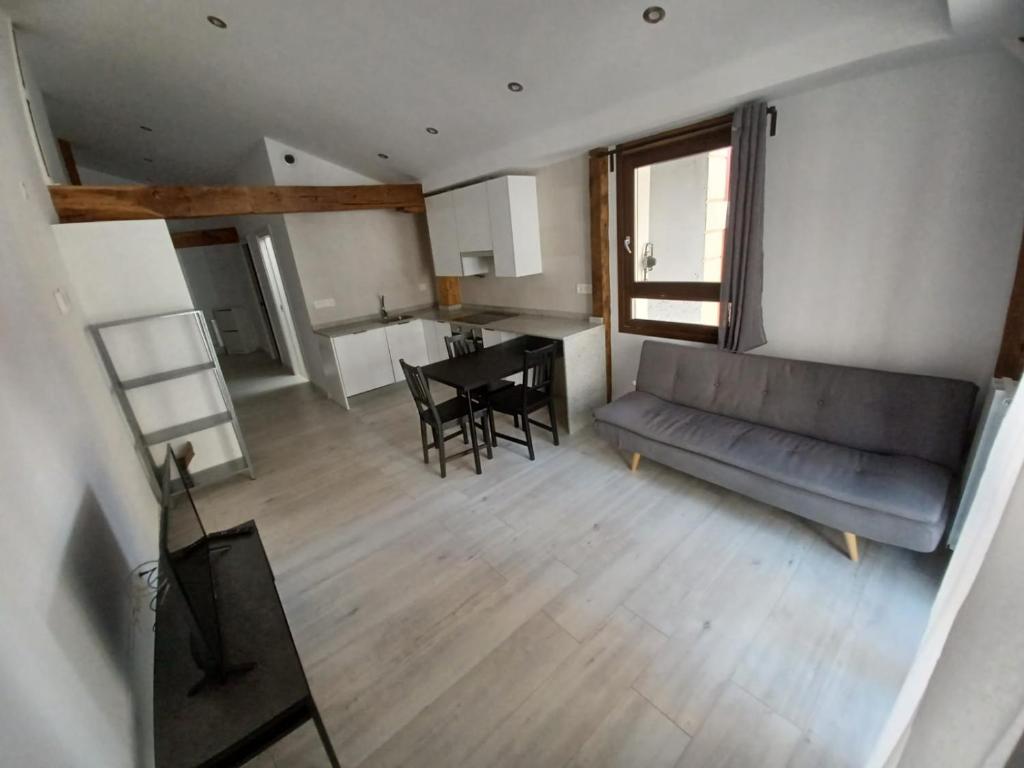 Apartamento en el Casco Histórico de Plencia - Appartement De Deux Chambres